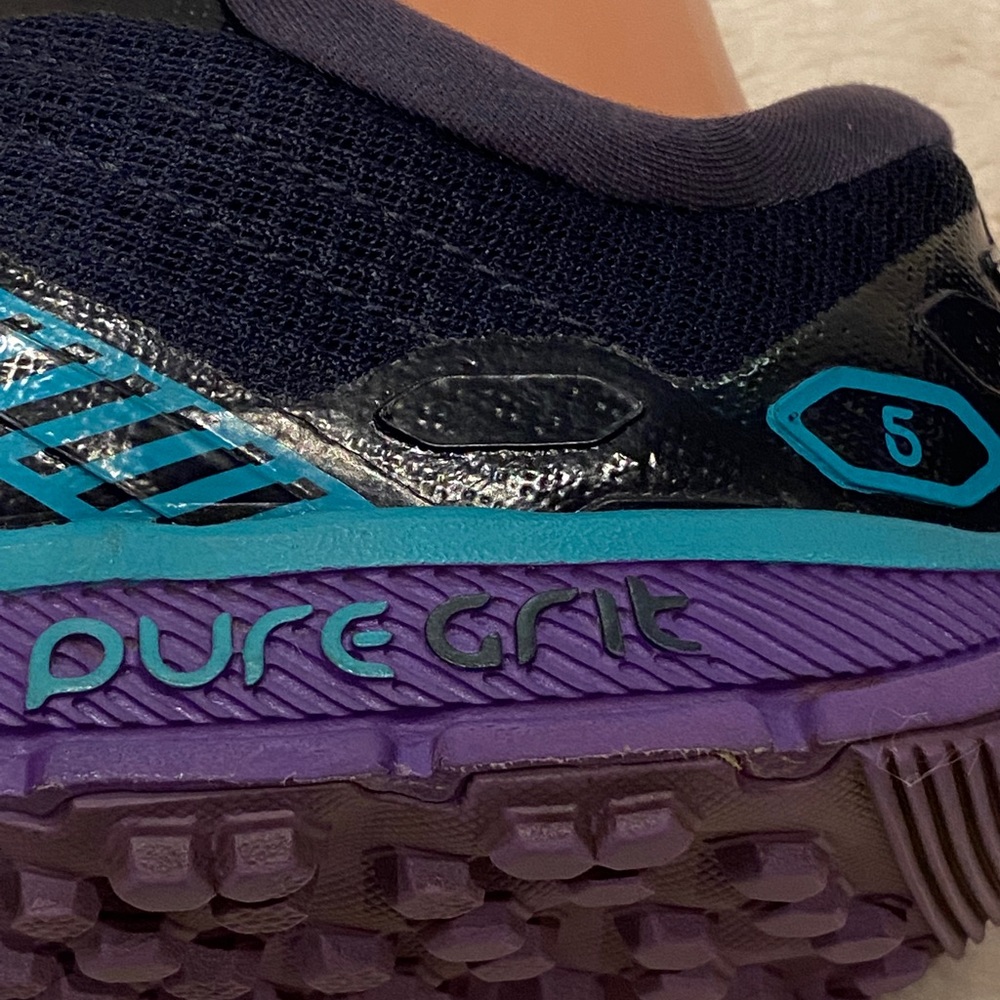 Women's Brooks PureGrit 5 Pure Grit Athletic Trail Running Shoes Size 6.5 VGC - Picture 11 of 14